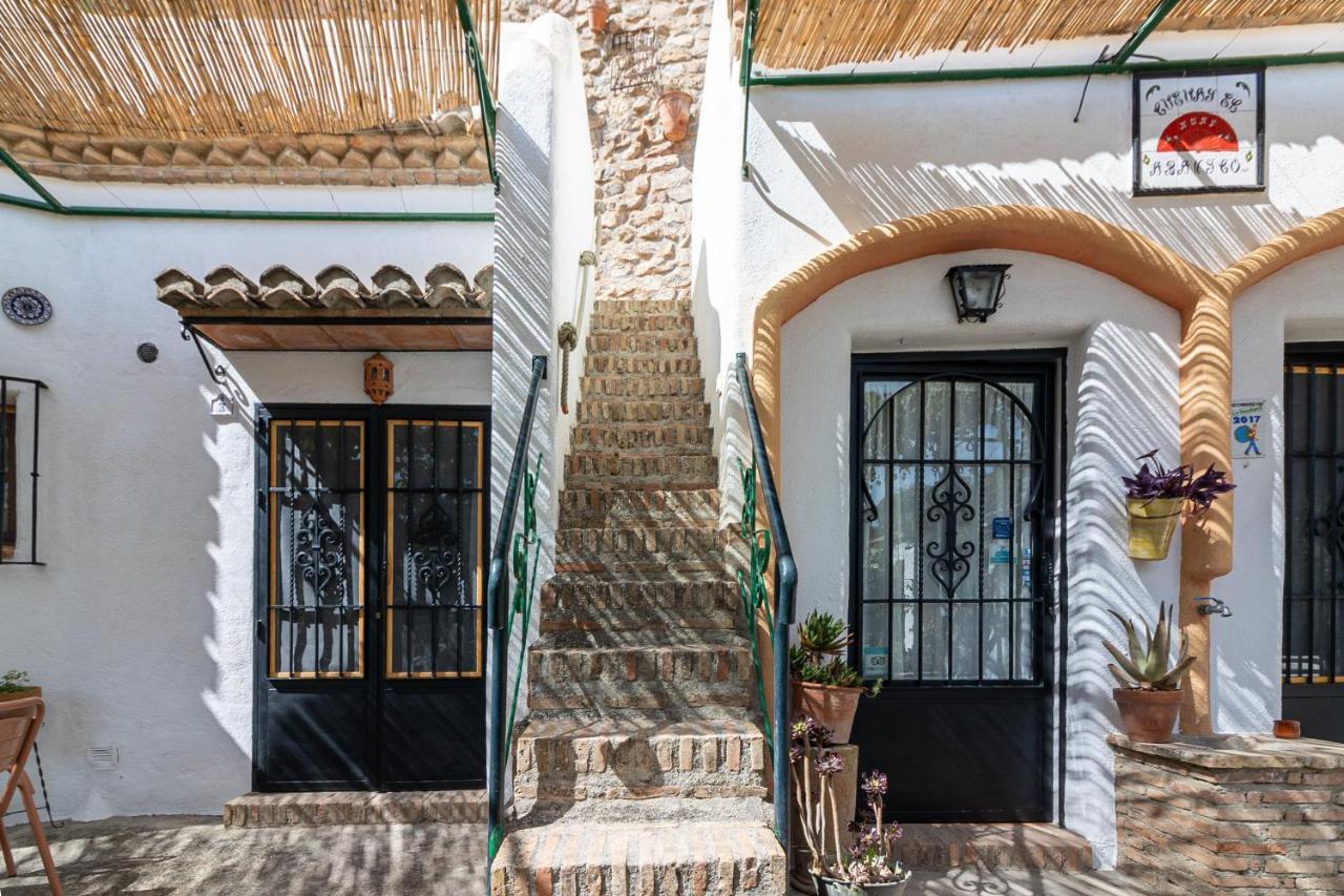 Cuevas El Abanico - Vtar Vivienda Turistica De Alojamiento Rural Granada Exterior photo