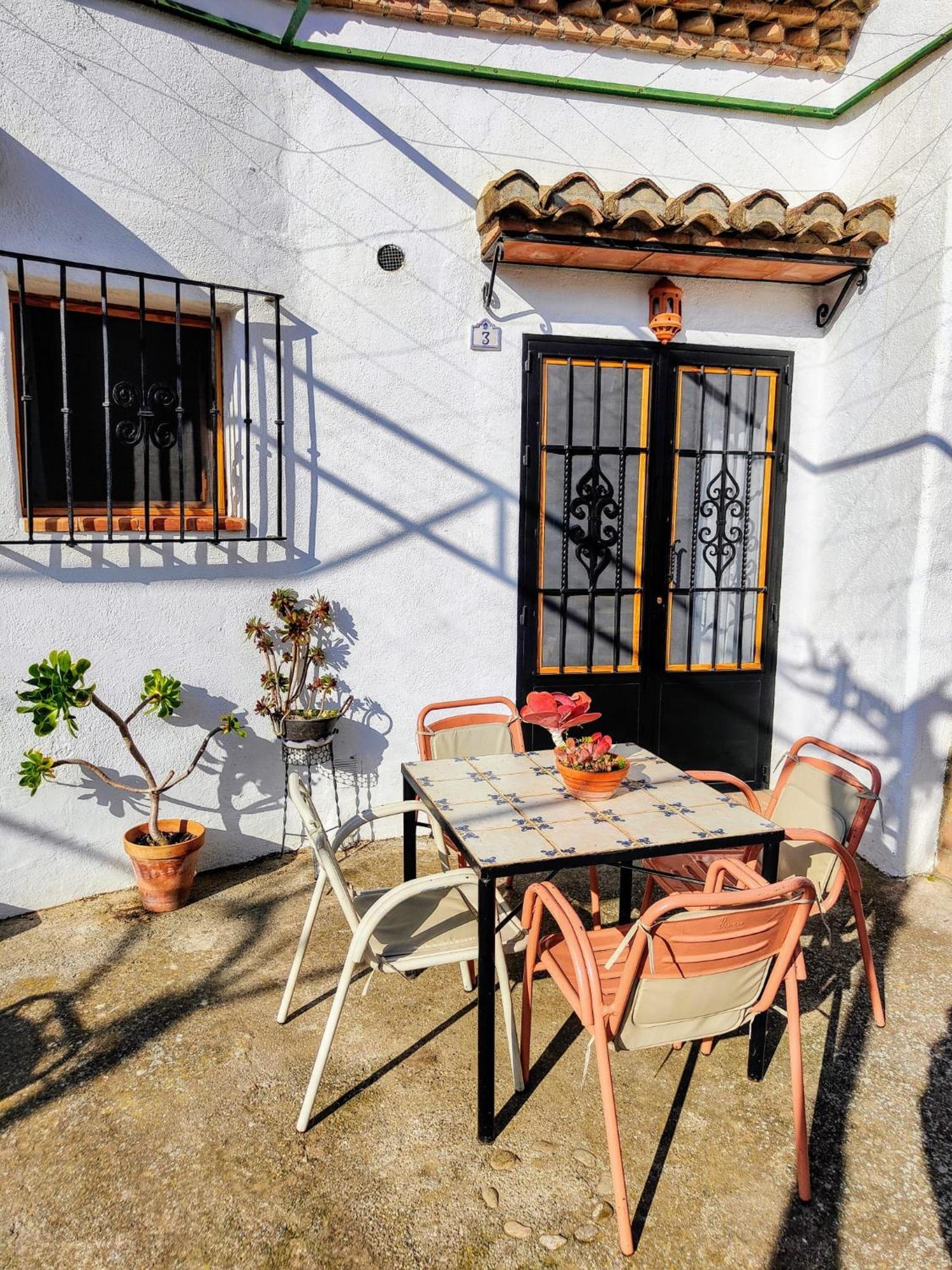 Cuevas El Abanico - Vtar Vivienda Turistica De Alojamiento Rural Granada Exterior photo